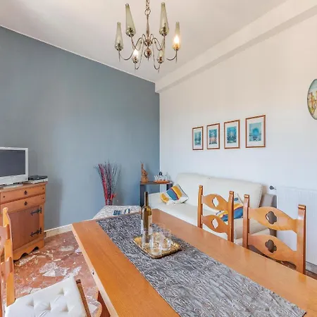 Sea Breeze Apartment Geata