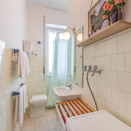 Apartment Sea Breeze